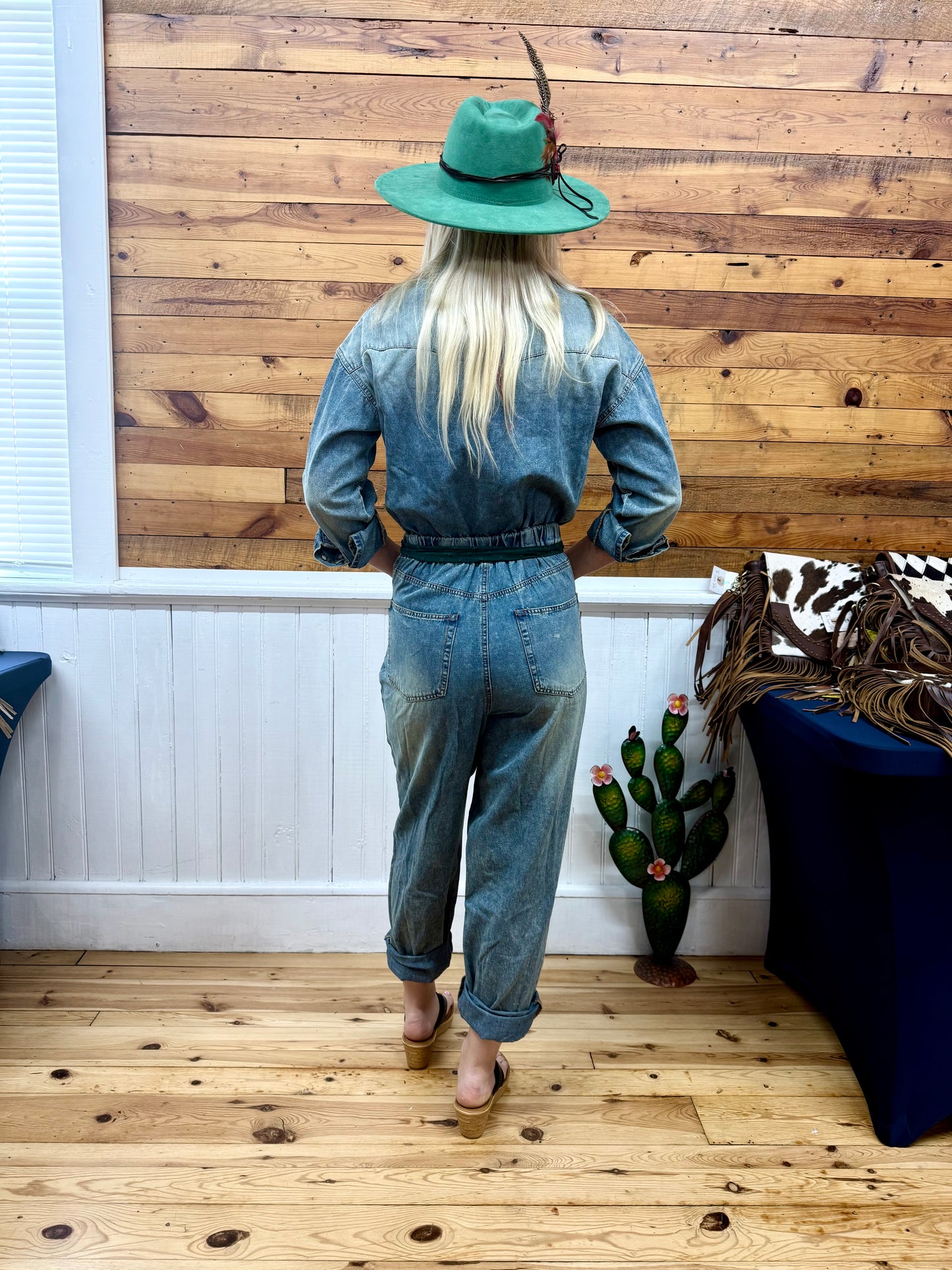 Western Yoke Pocket
Denim Jumpsuit