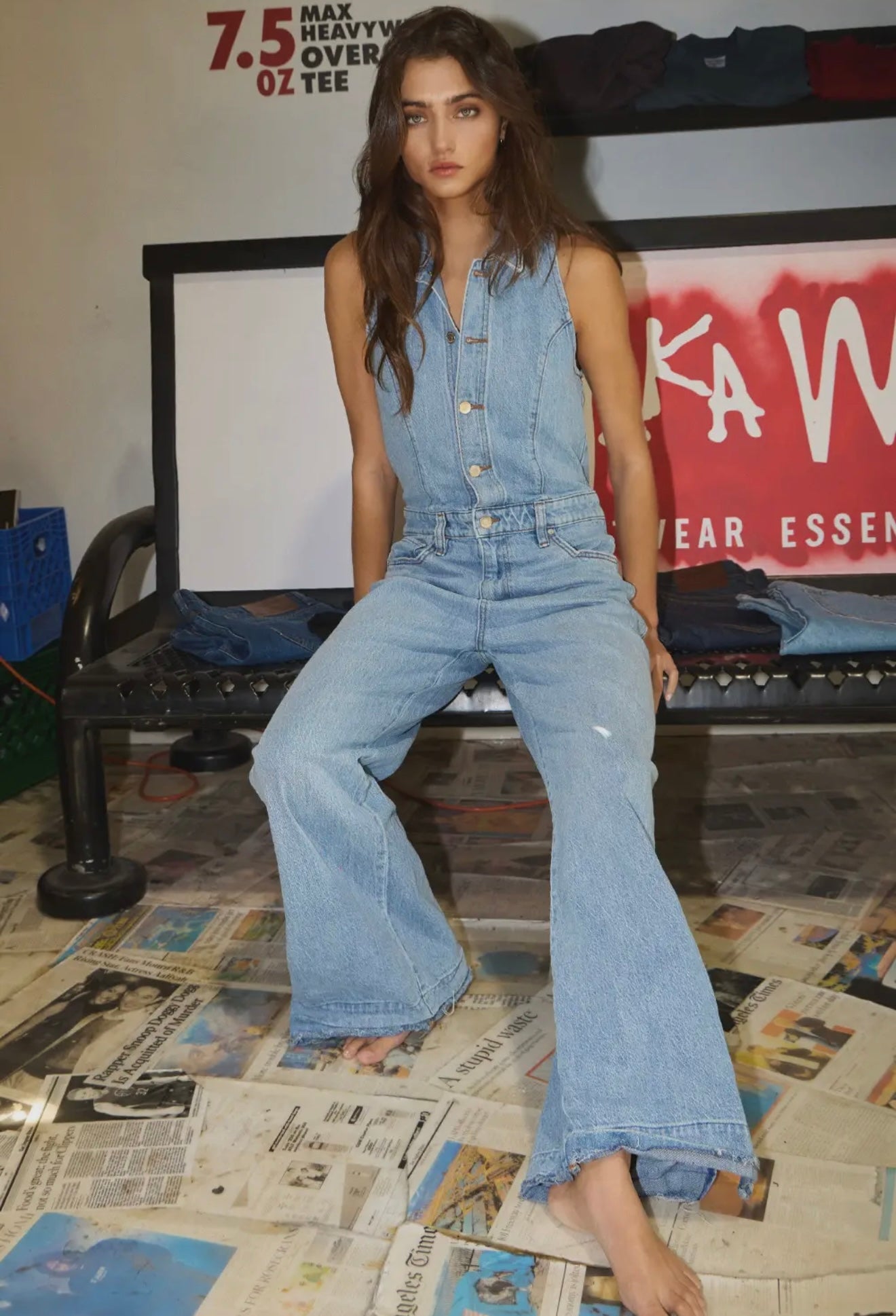 Collared Wide Leg
Denim Jumpsuit