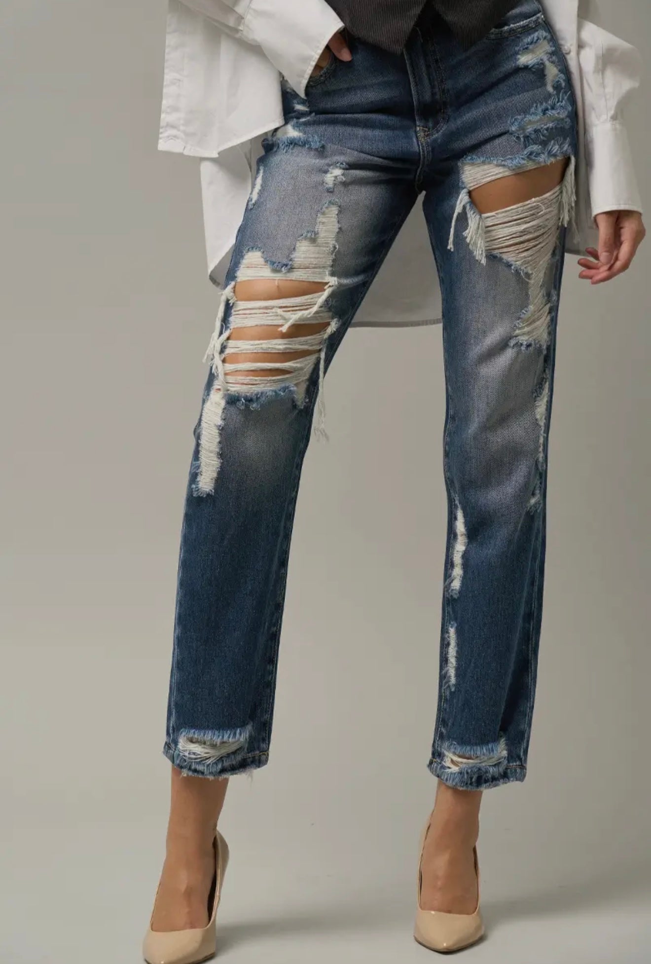 High Rise Heavy Destroyed Straight
Crop Jeans