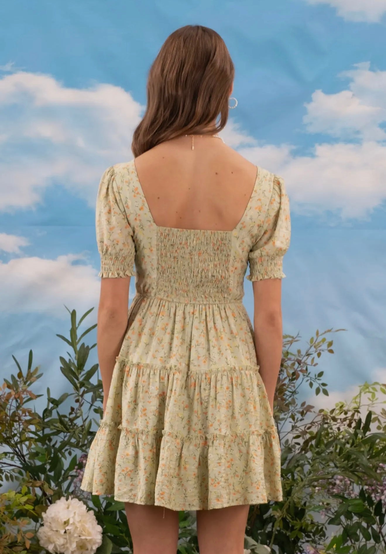 Floral Square Neck Puff Sleeve Tiered
Midi Dress