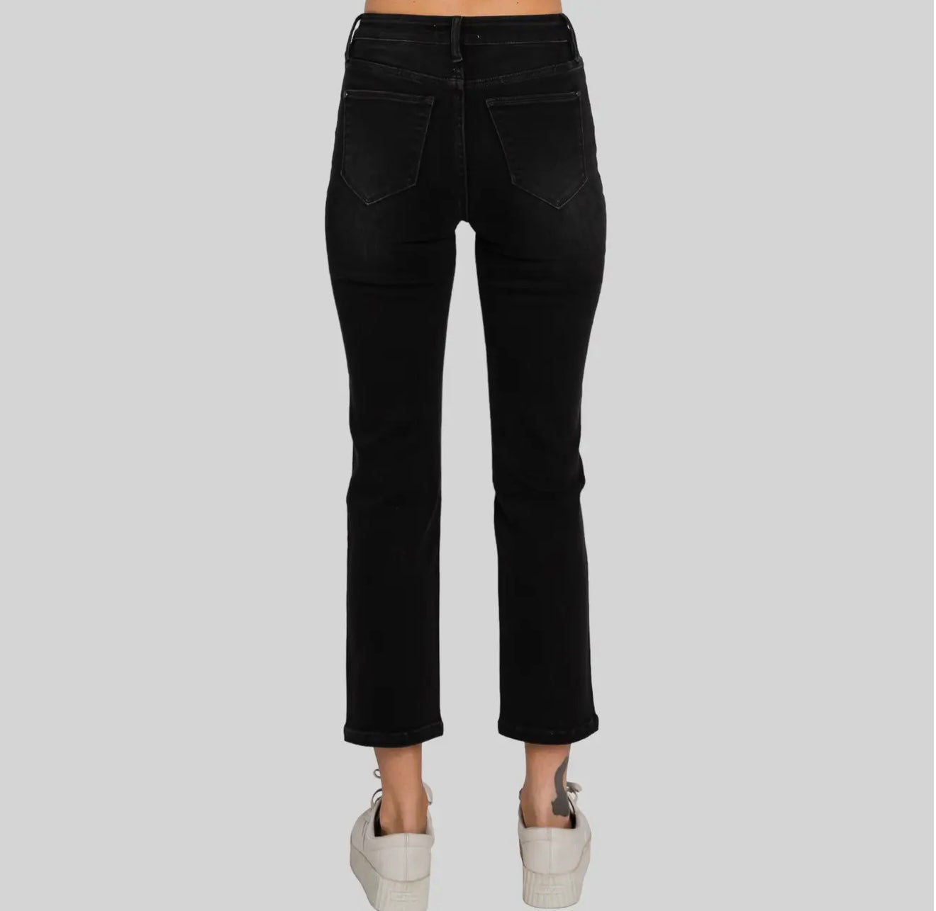 Petra153 High Rise Stretch Slim
Straight Jeans