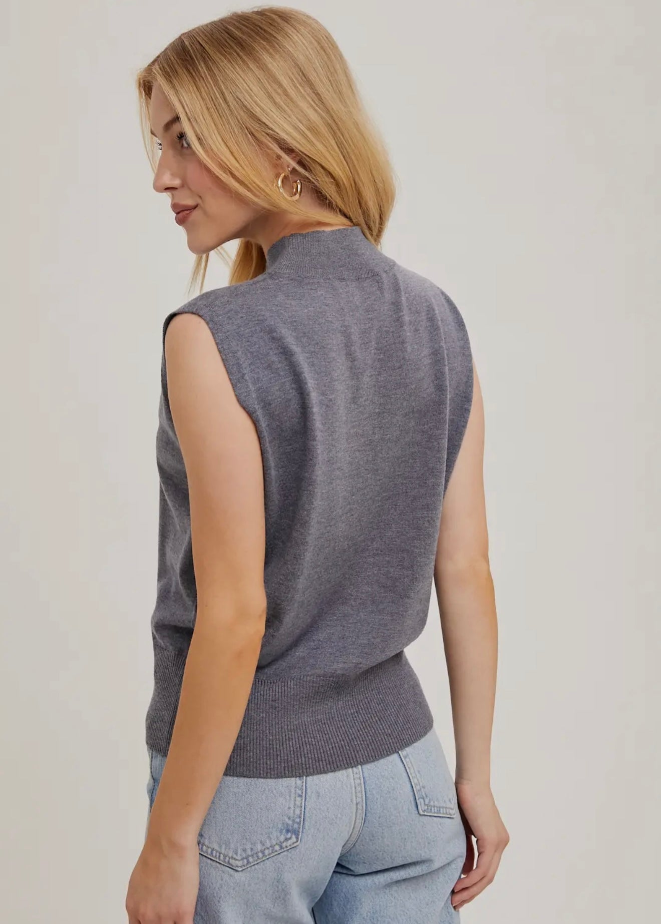 Mock Neck Knit Sleeveless Top in Cool Grey