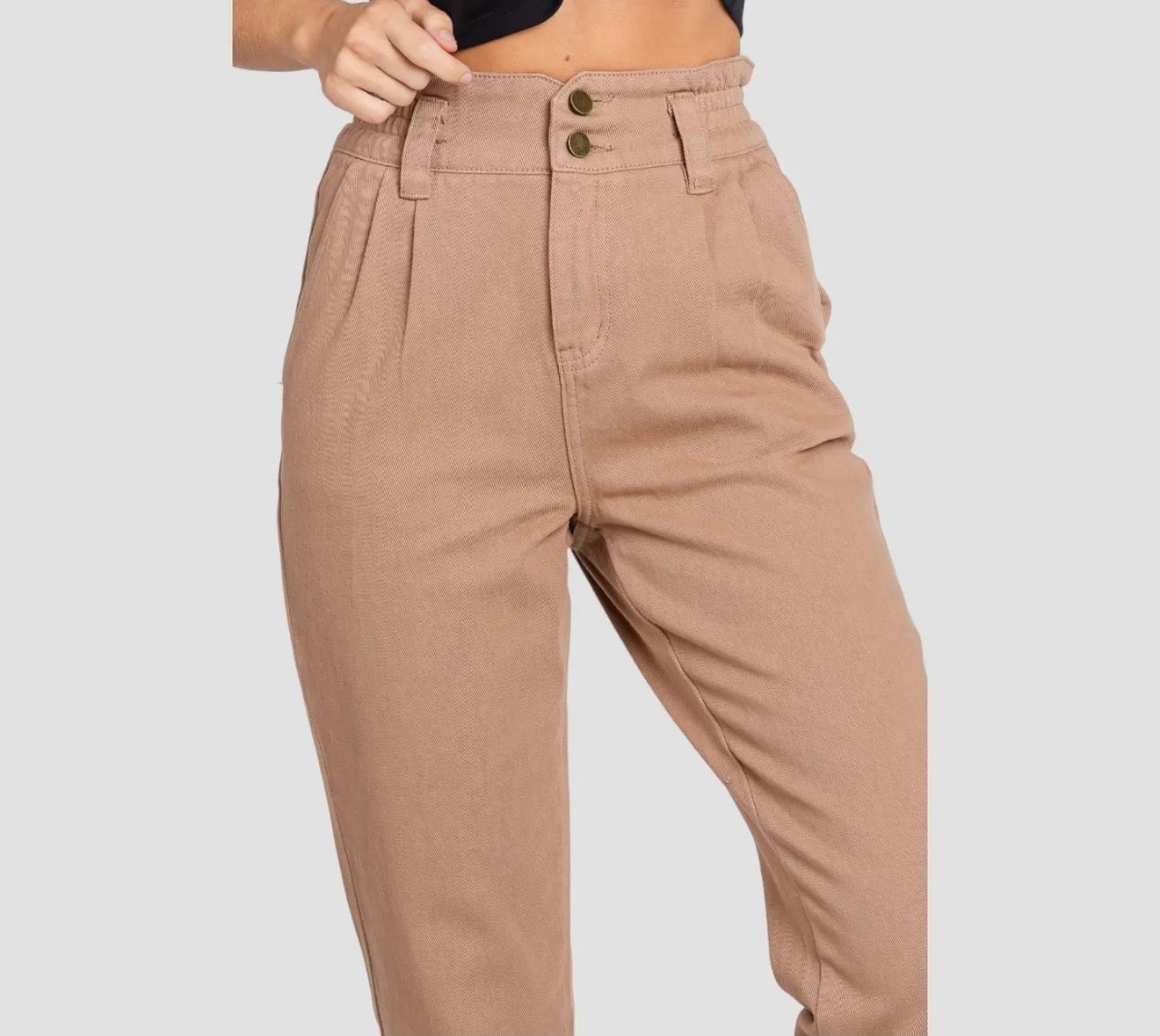 Petra153 High Rise Paper Bag Mom
Jeans w/ Elastic Band