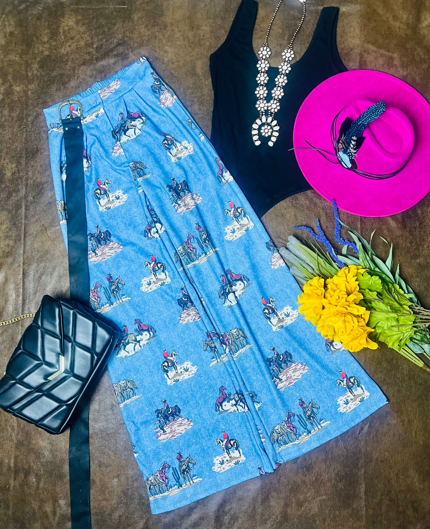 Western Running Horses
Print Elastic Wide Dress Slacks