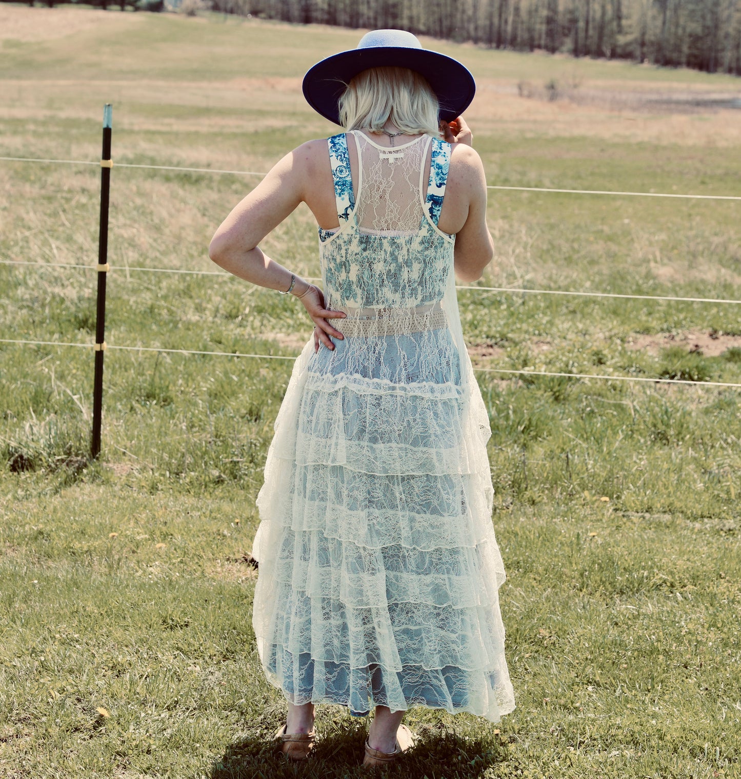 Romantic Lace Ruffle Tiered Duster
