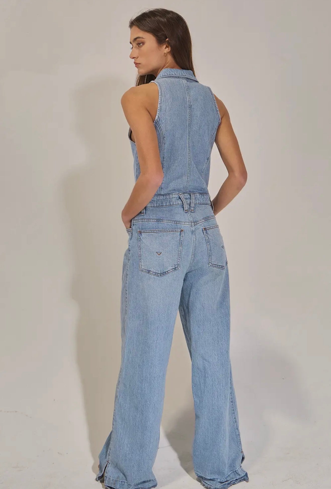 Collared Wide Leg
Denim Jumpsuit