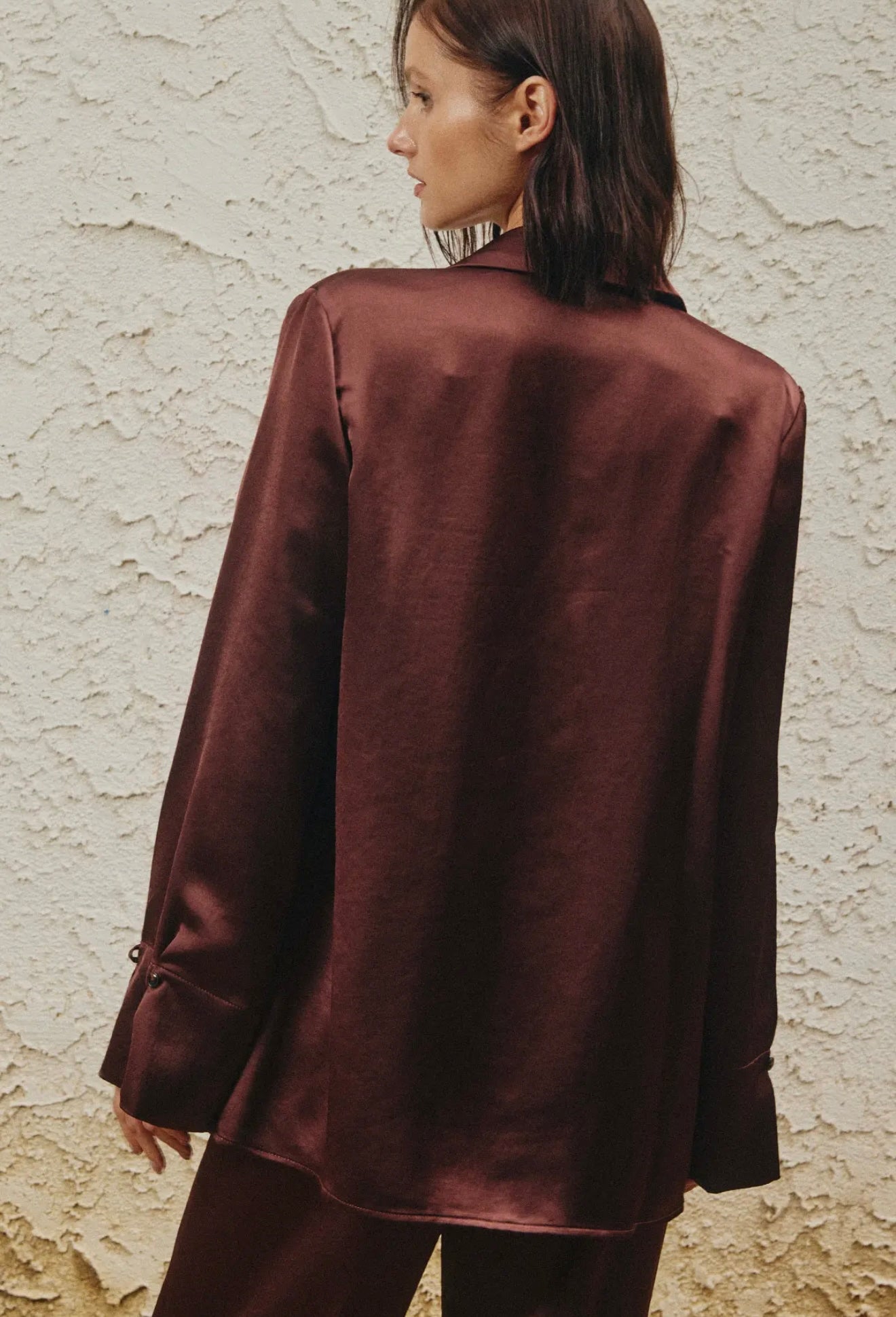Oversized Double Button Satin Effect
Blazer Jacket