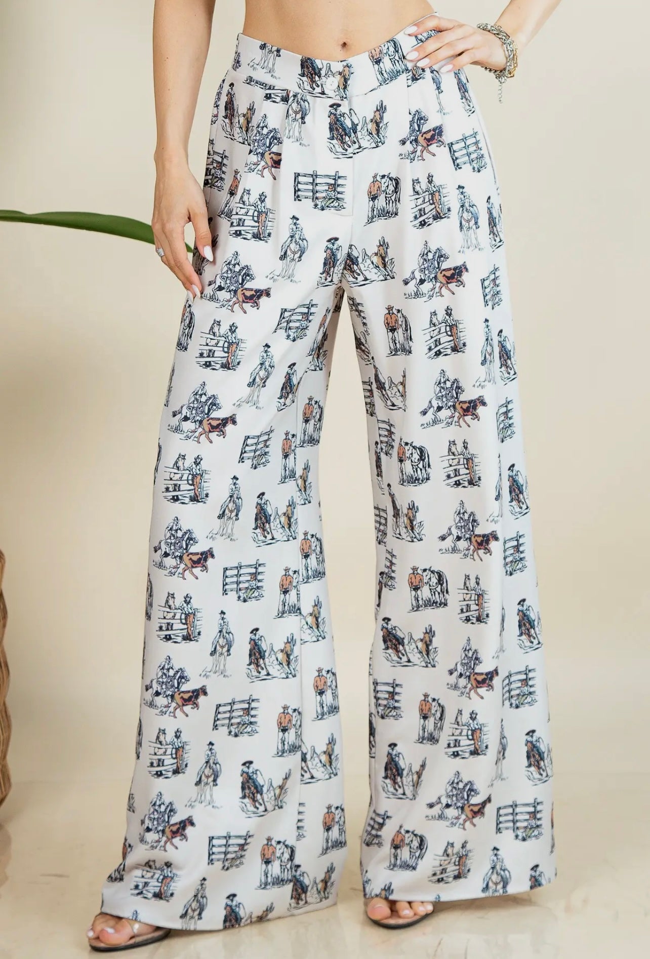 Western Horse Farm Print
Elastic Wide Dress Slacks