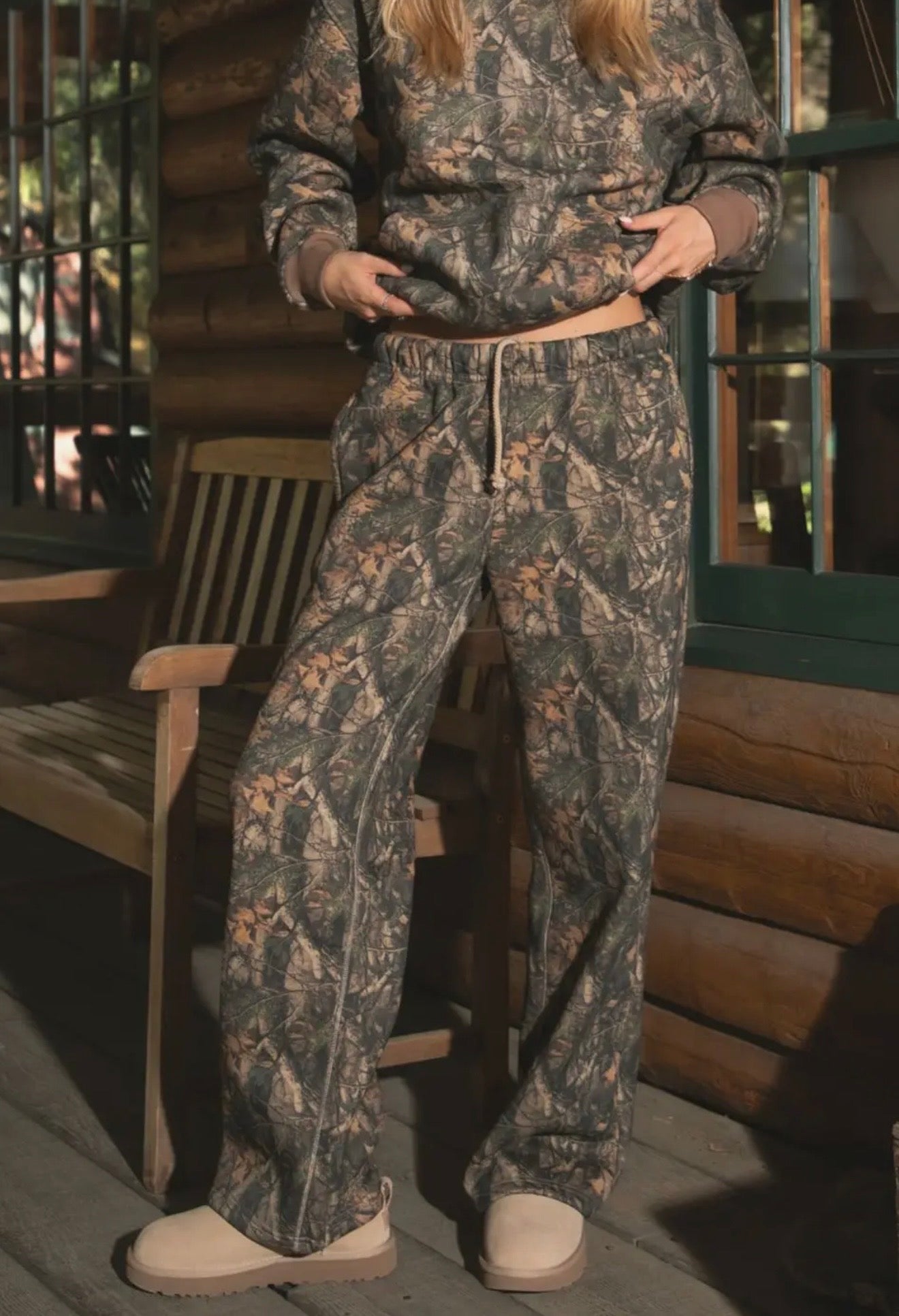 Bayou Dark Woodland Camo Cloud
Fleece Sweatpants