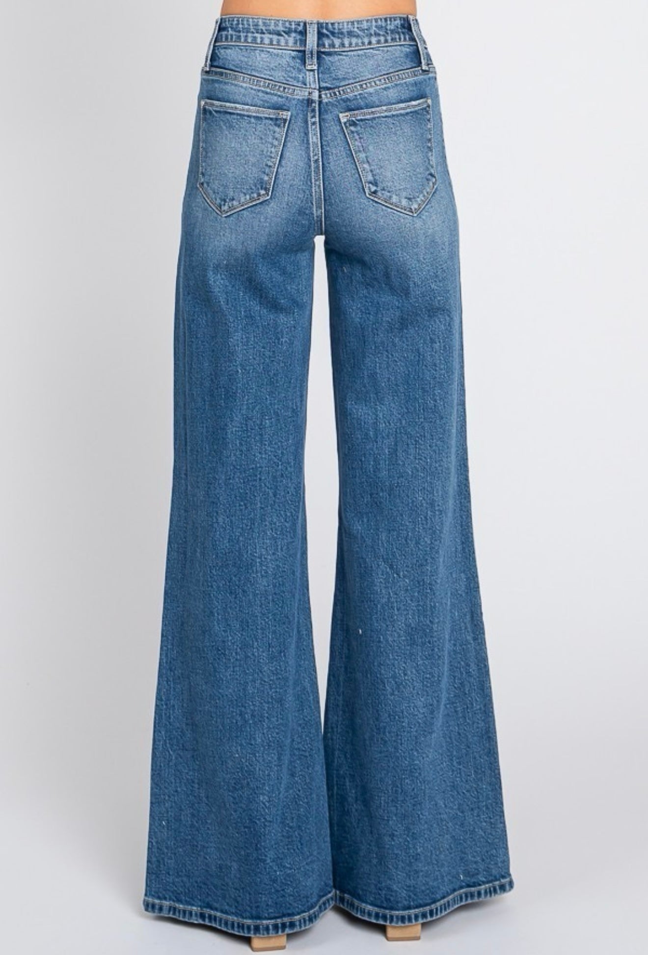 Petra153 Super Soft Touch High Rise
Comfort Wide Flare