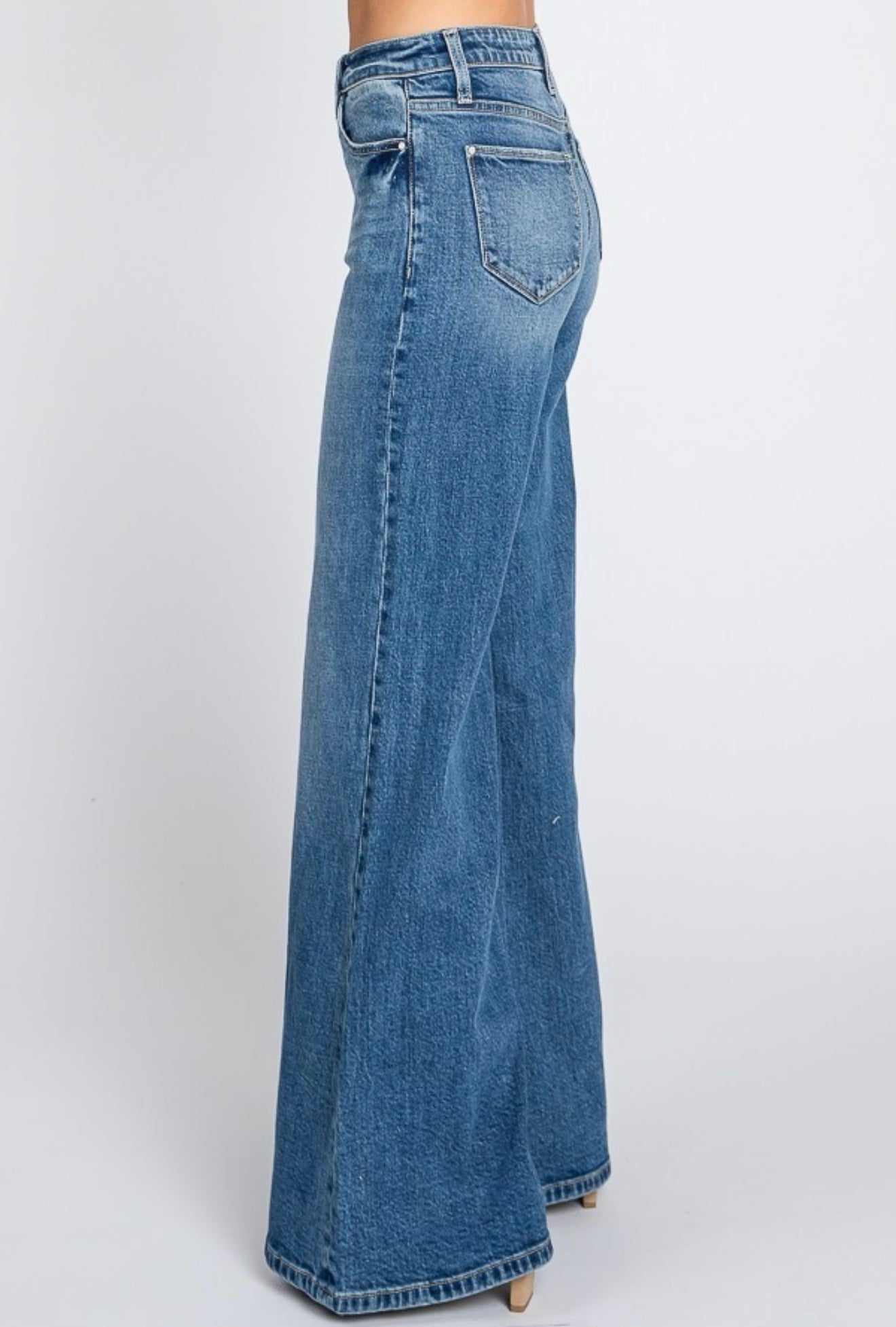 Petra153 Super Soft Touch High Rise
Comfort Wide Flare