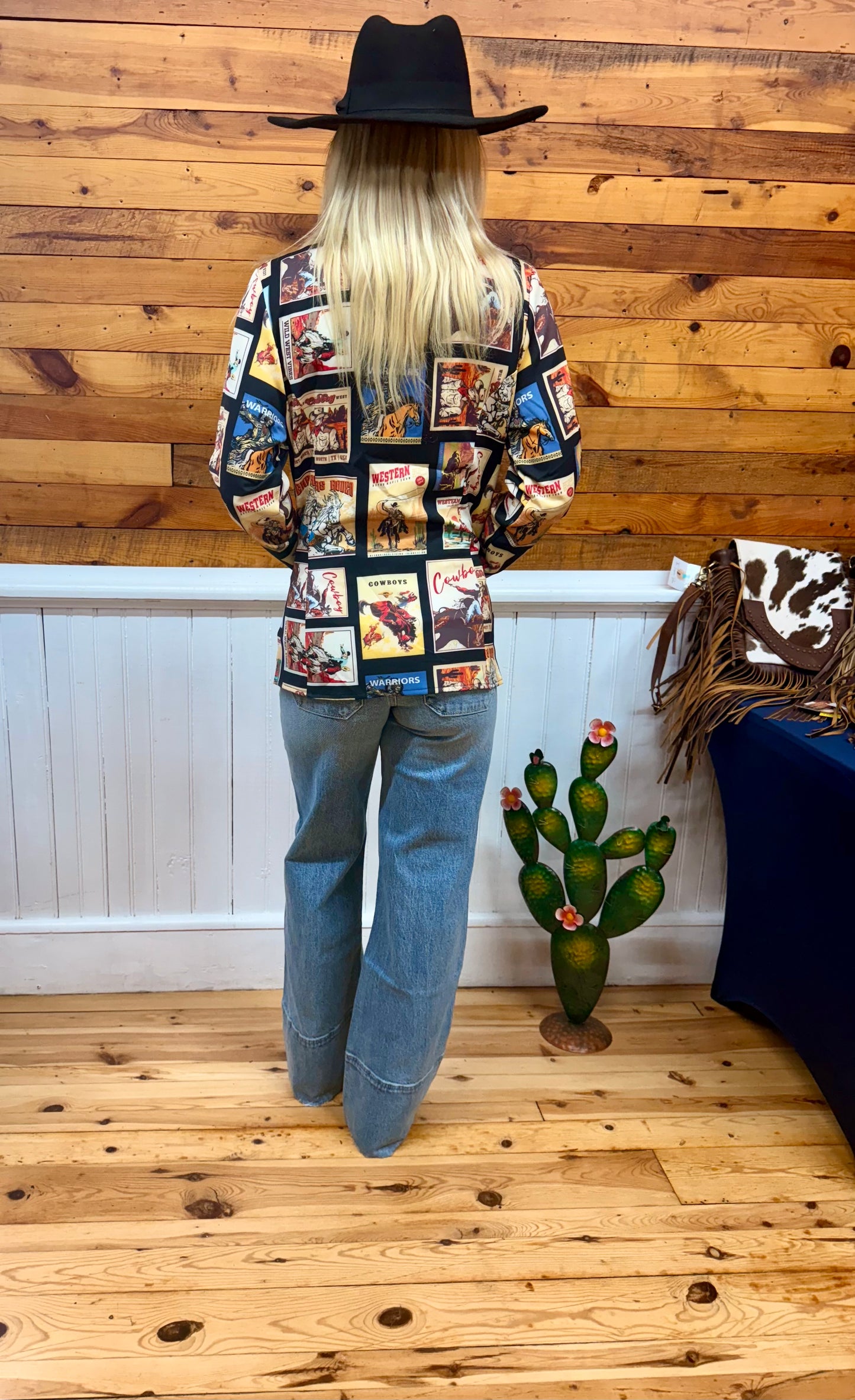 Stamps Vintage Western Print
Woven Blazer