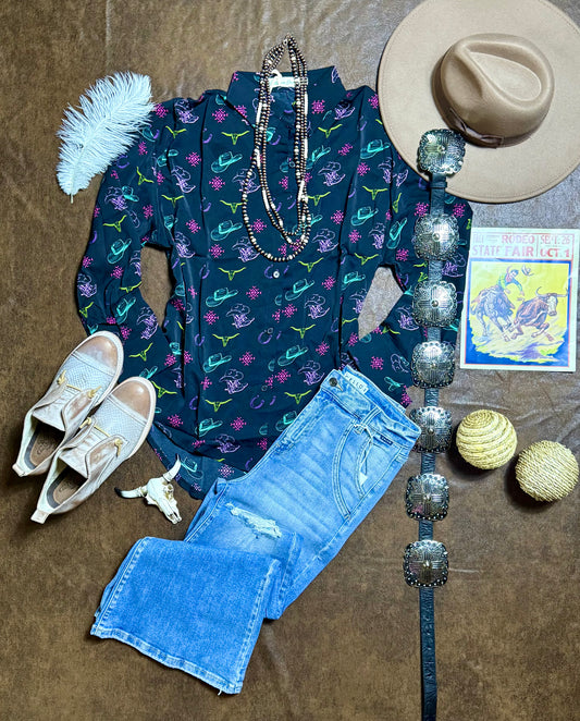 Kathryn Classic Button-Up, Black
Western Elements