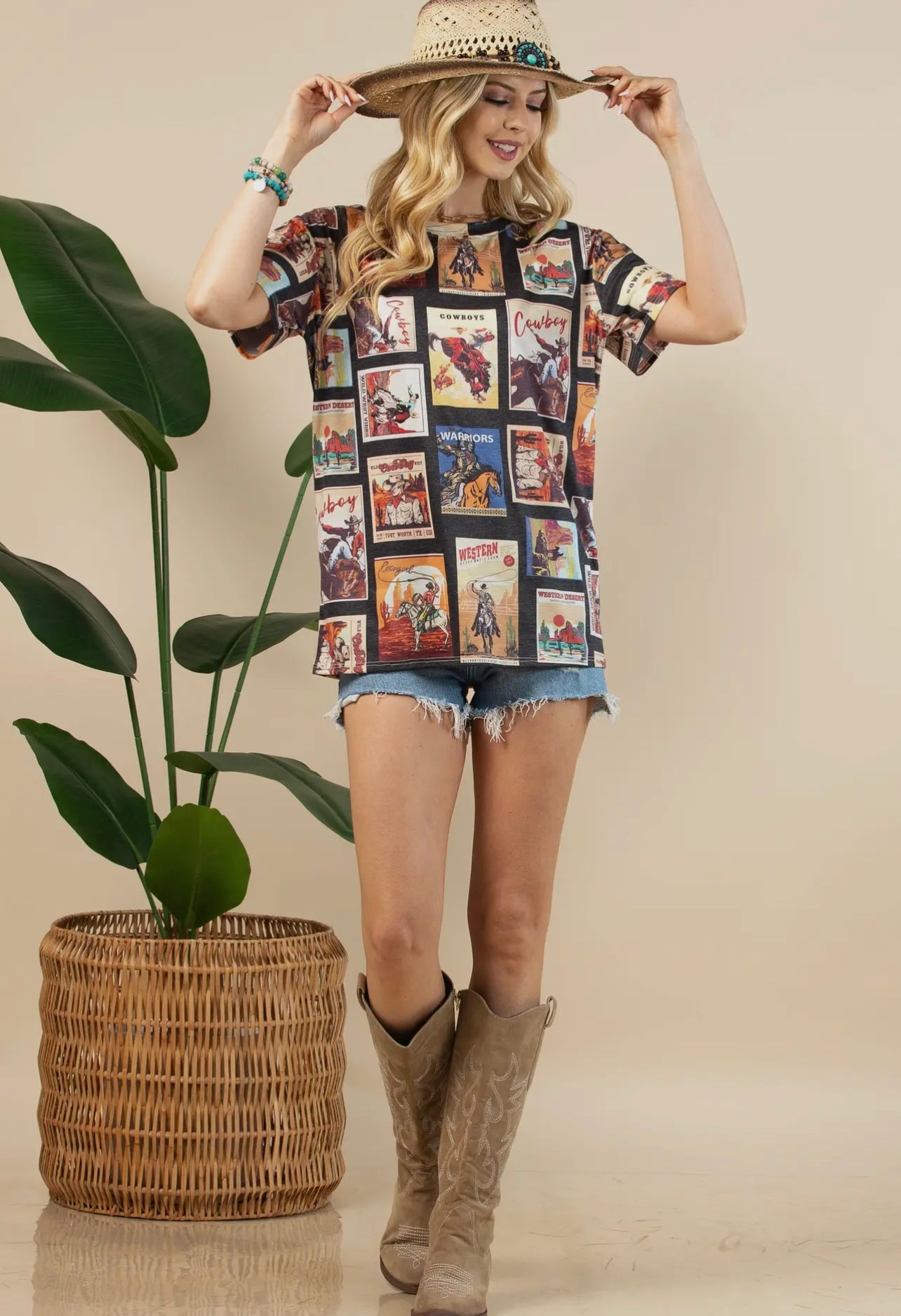 VERO Western Vintage Print
Short Sleeve T-Shirt