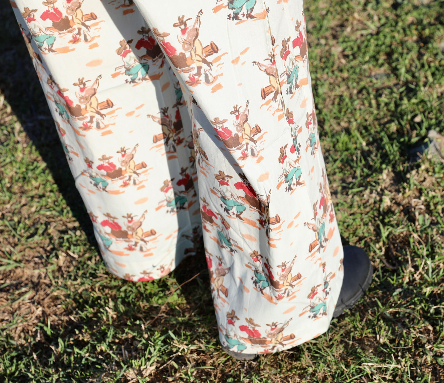 Wagon Wheel Cowboy Western Pants