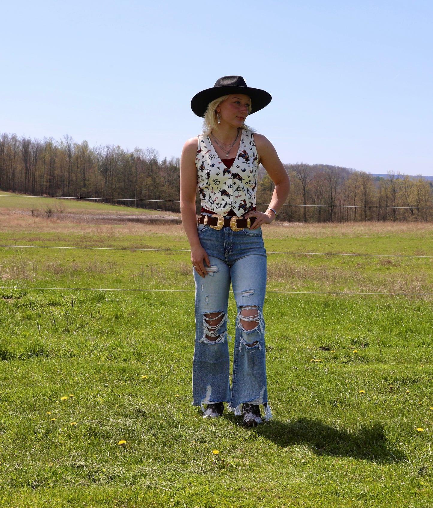 Petra153 Distressed High Rise Rigid
Vintage Cropped Flare