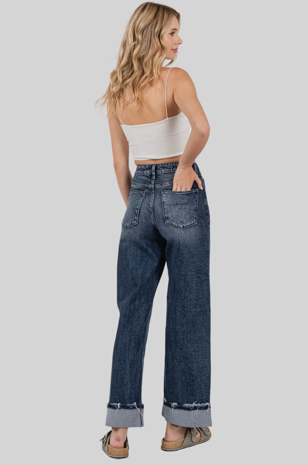 Petra153 High Rise Comfort Stretch
Wide Leg w/ Cuffed Hem