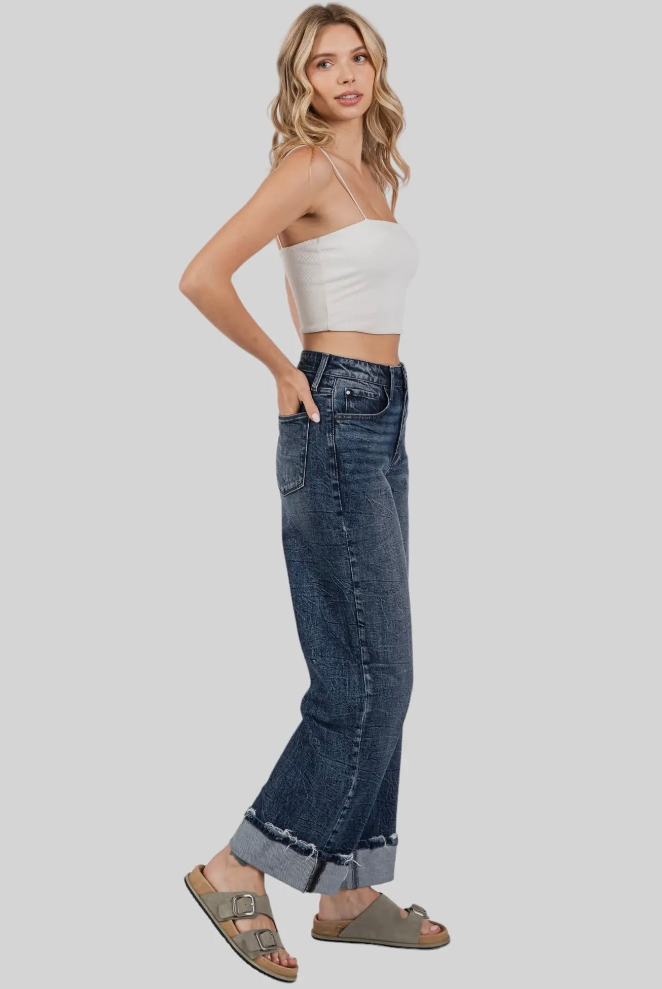 Petra153 High Rise Comfort Stretch
Wide Leg w/ Cuffed Hem