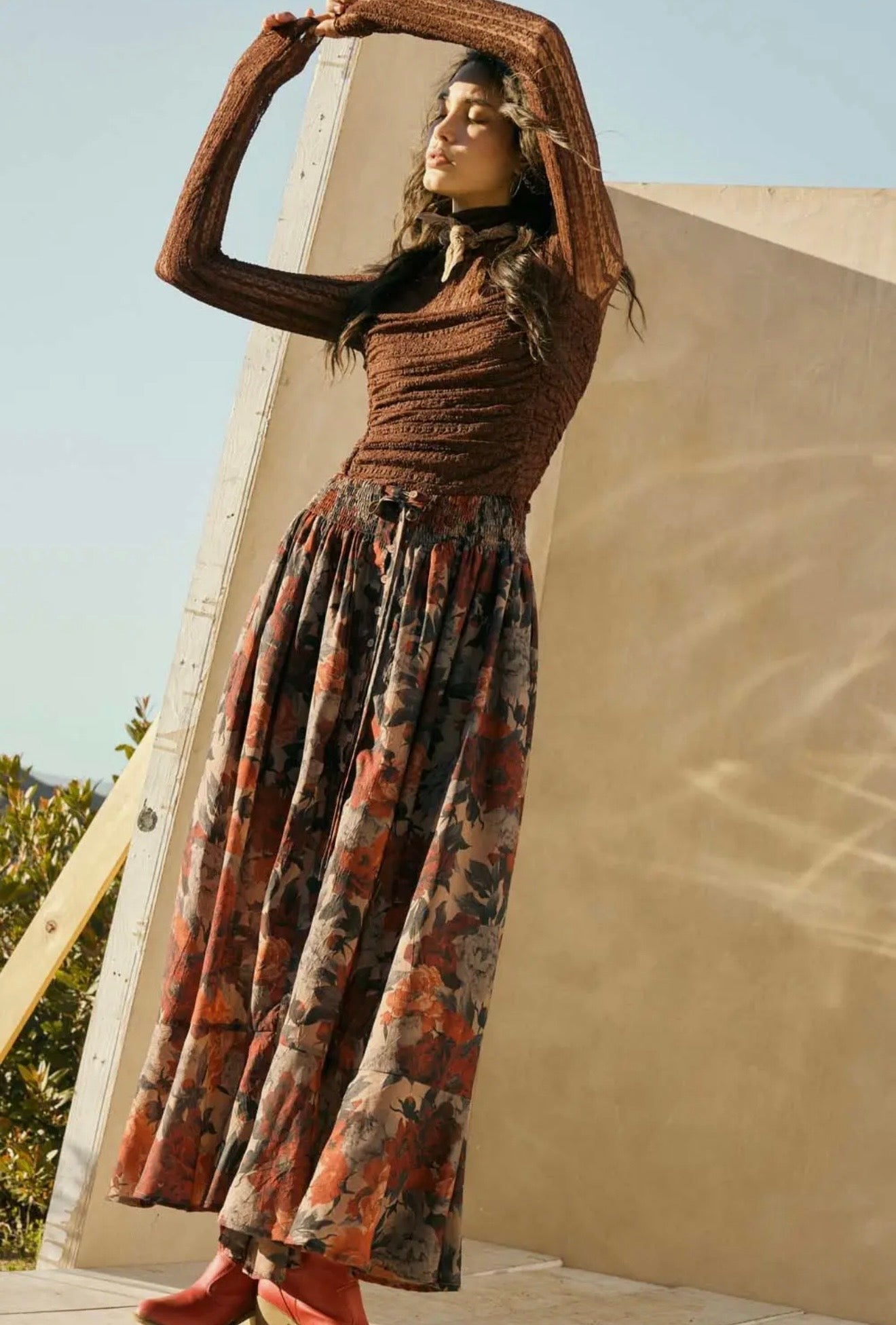 Floral-Print Drawstring Button-Front
Maxi Skirt