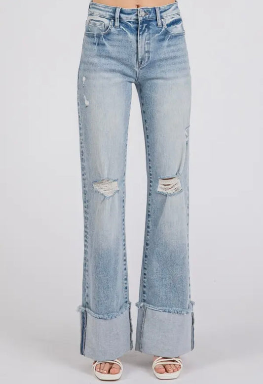 Petra153 High Rise Super Stretch Wide
Flare w/ Cuffed Hem