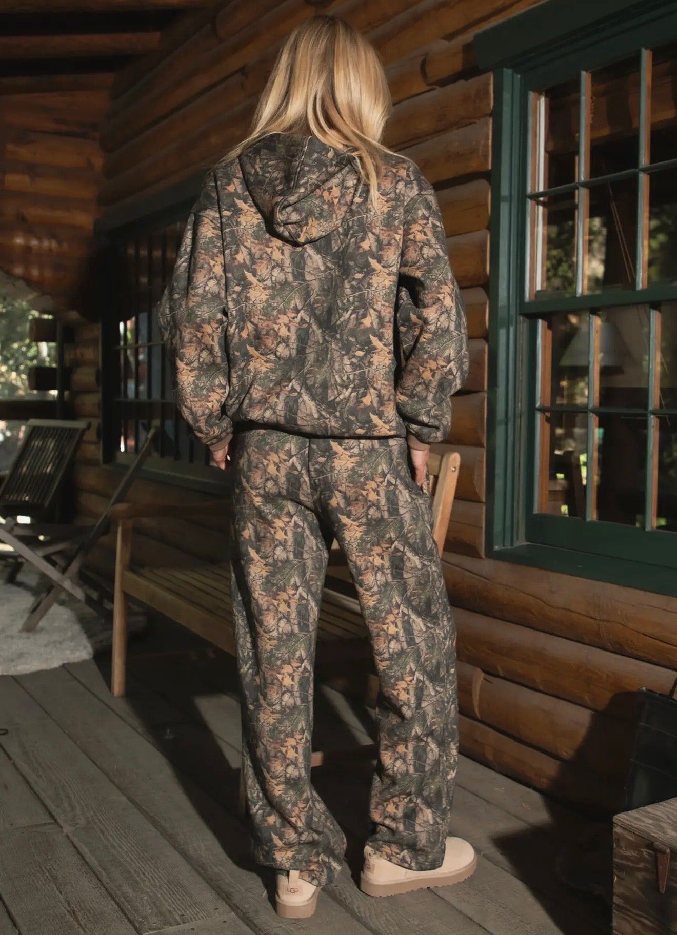 Bayou Dark Woodland Camo Cloud
Fleece Sweatpants