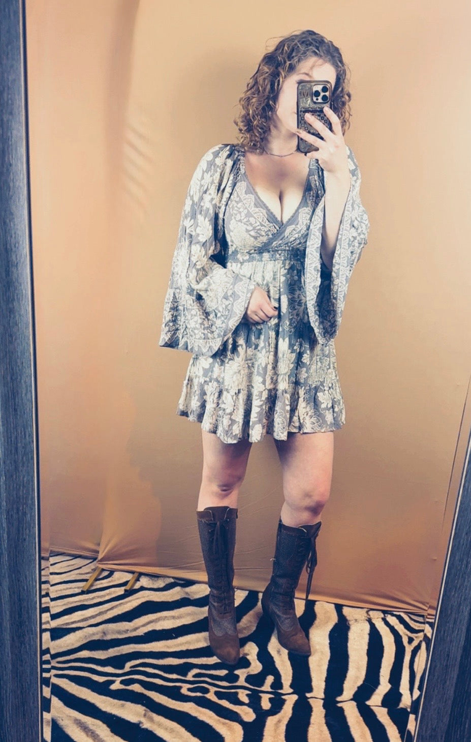 Angie Wide Sleeve V Neck
Smocked Waist Dress