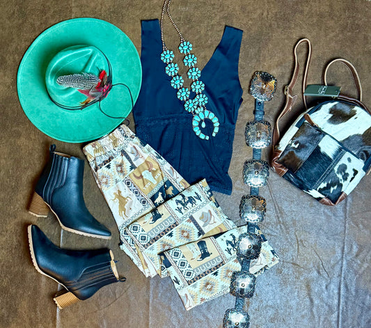 Nora Western Patch Collage
Print Slack Pants