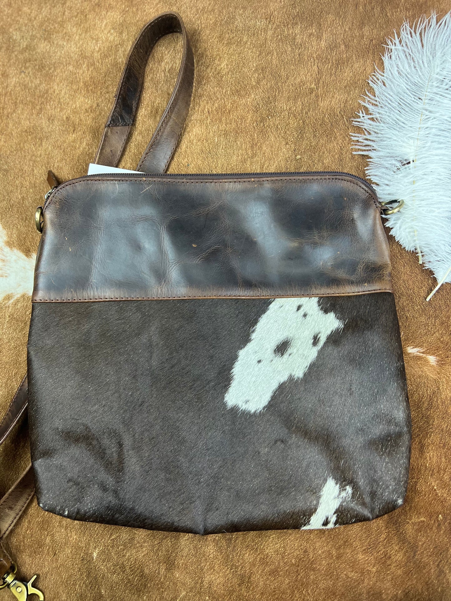 Klassy Cowgirl Leather Crossbody Bag